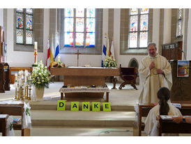 Dankgottesdienst der Kommunionkinder (Foto: Karl-Franz Thiede)